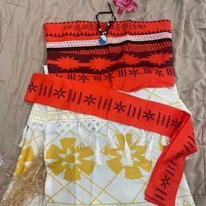 MOANA inspired Costume everything included. Wore only one time!